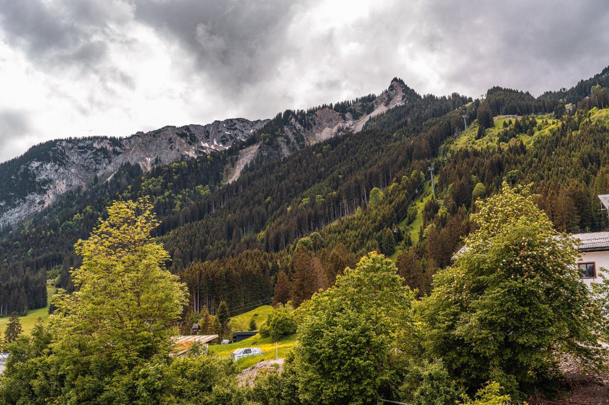 Hahnenkamm Hostel Reutte Dış mekan fotoğraf